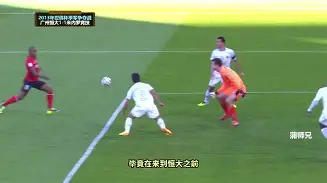 九游下载-球队踢出了全新的比赛风格，引起关注()